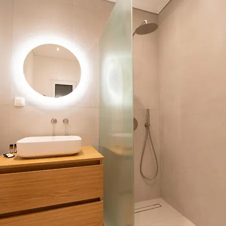 Liv - Paradise Retreat In Apartment Athens